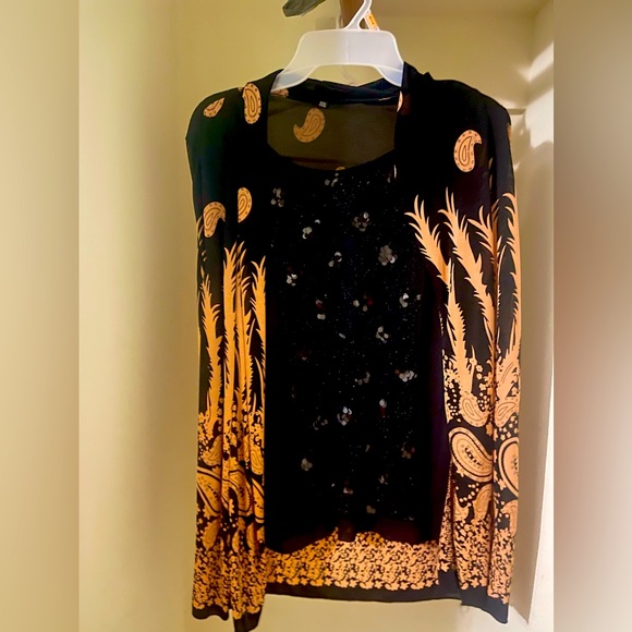 Party top - Picture 1 of 2